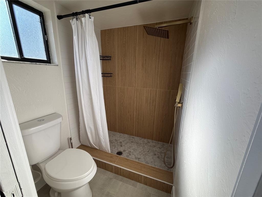 6468 Jarvis Road - Photo 24