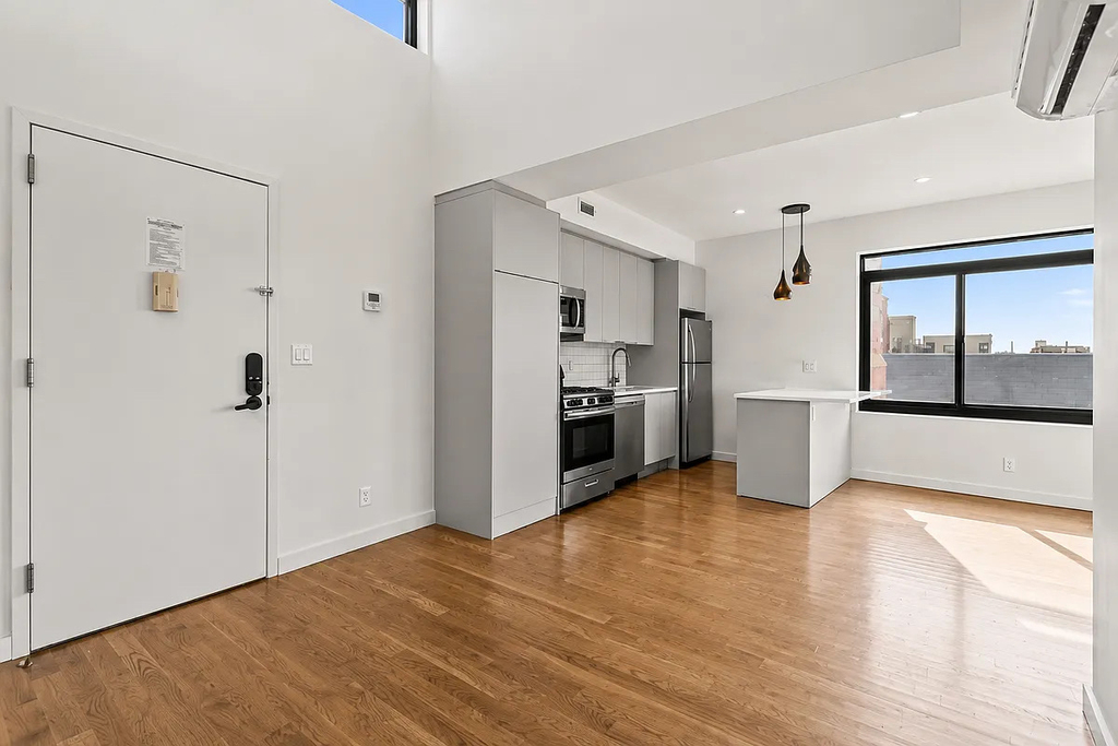 594 Bushwick Avenue - Photo 4