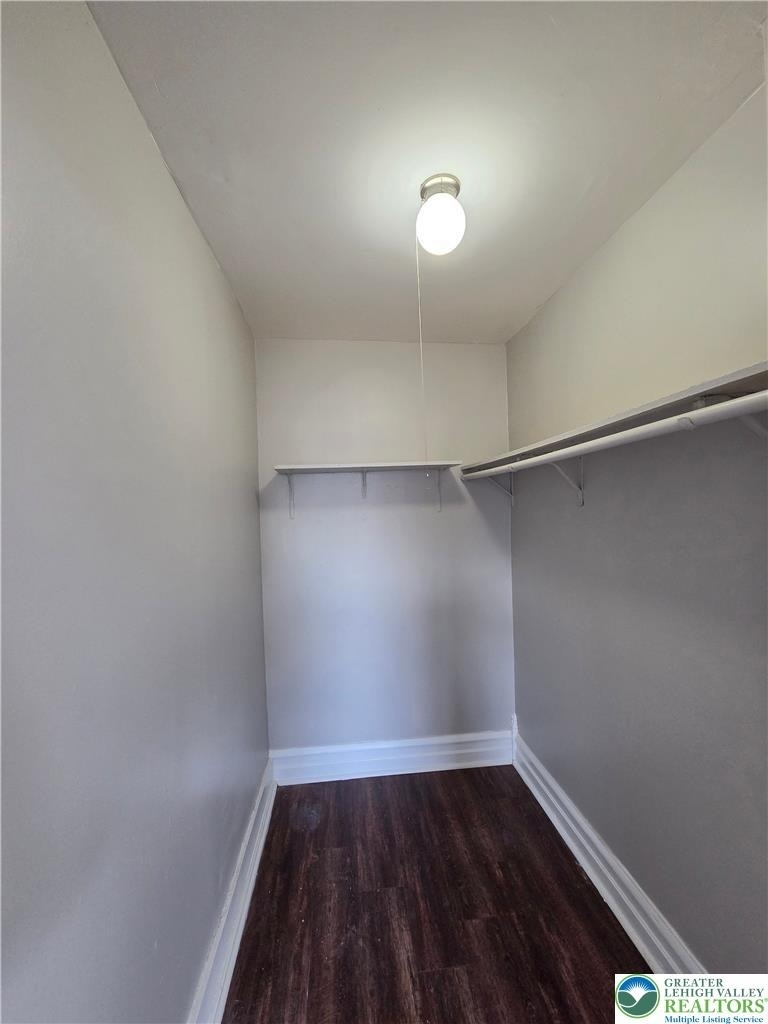 926 W Walnut Street - Photo 4
