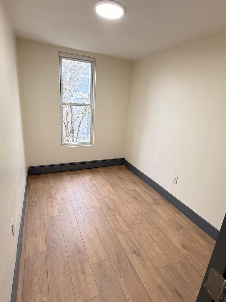227 Thomas S Boyland Street - Photo 3