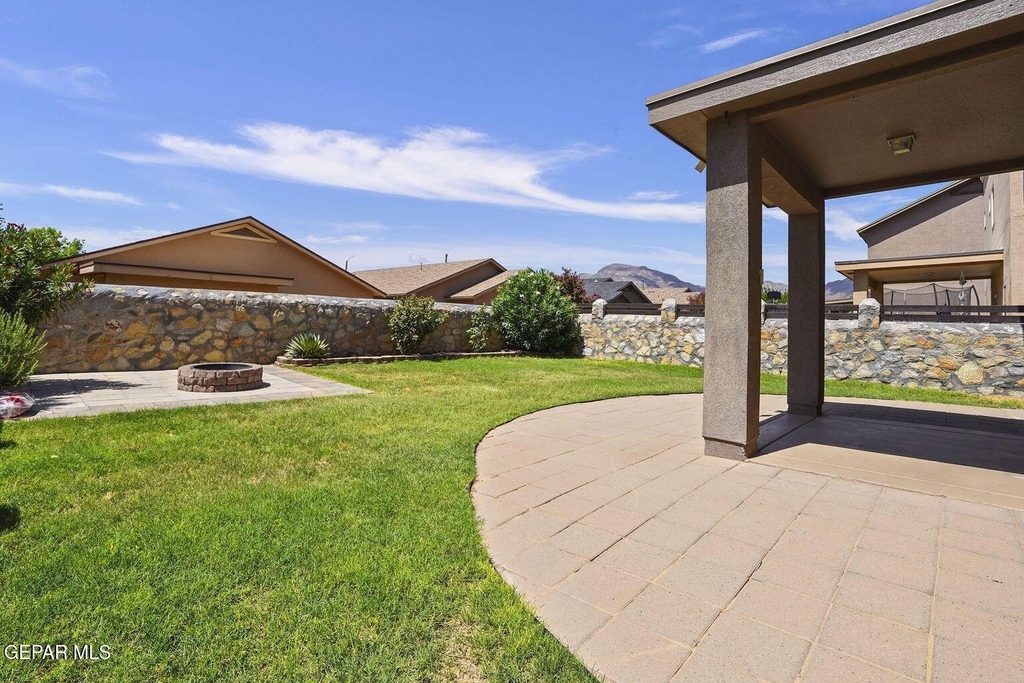 5028 Silver Ranch Avenue - Photo 31