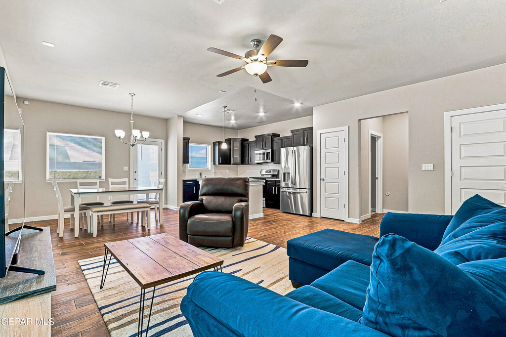 13689 Flora Vista Avenue - Photo 18