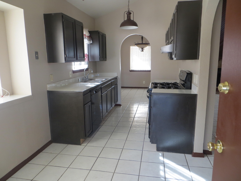 7772 Iroquois Drive - Photo 4