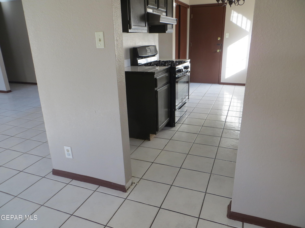 7772 Iroquois Drive - Photo 8