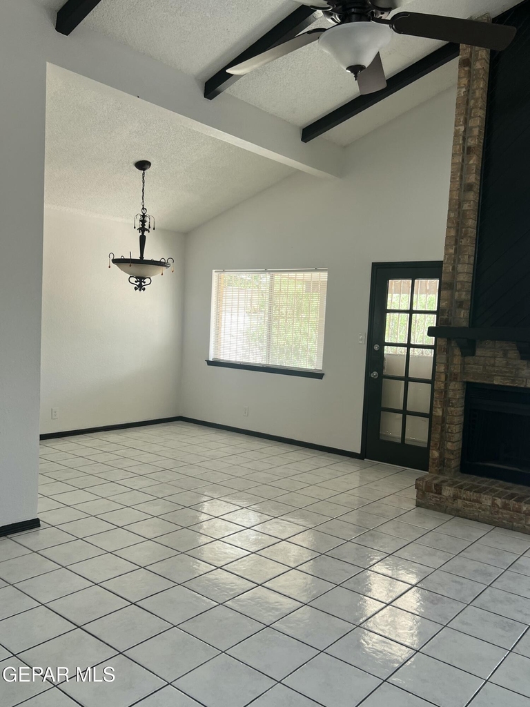 7772 Iroquois Drive - Photo 27