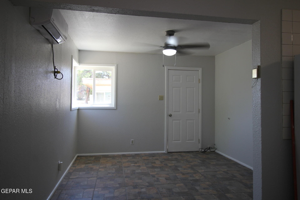 3900 Flory Avenue - Photo 9