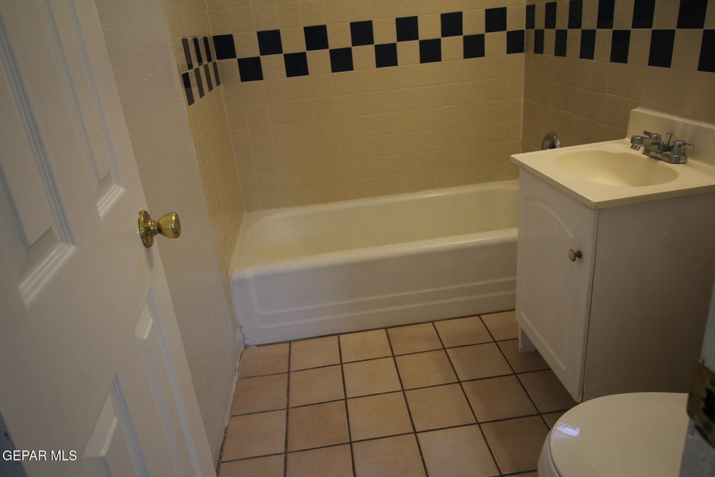 3900 Flory Avenue - Photo 25
