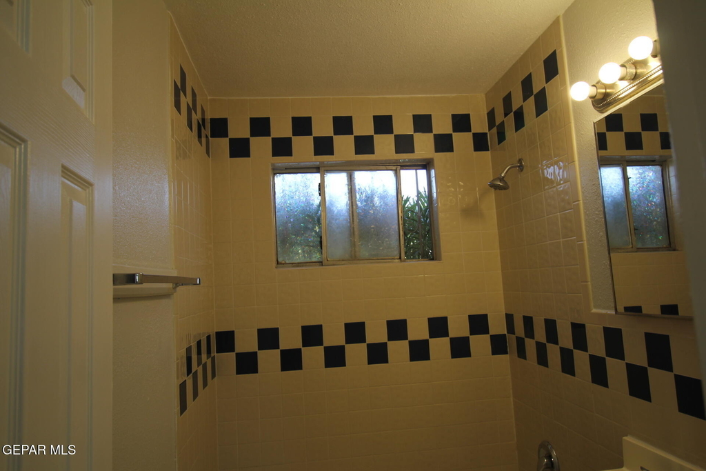3900 Flory Avenue - Photo 26