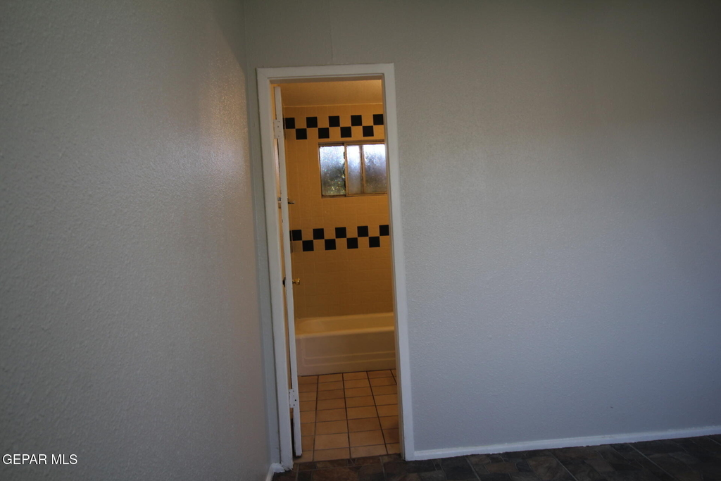 3900 Flory Avenue - Photo 22