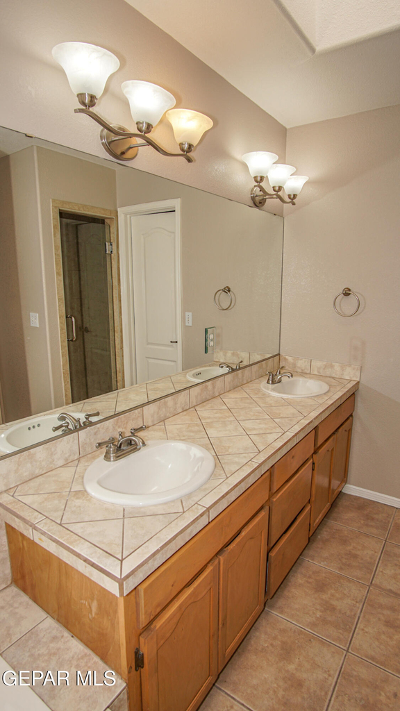 6325 Franklin Ridge Drive - Photo 26