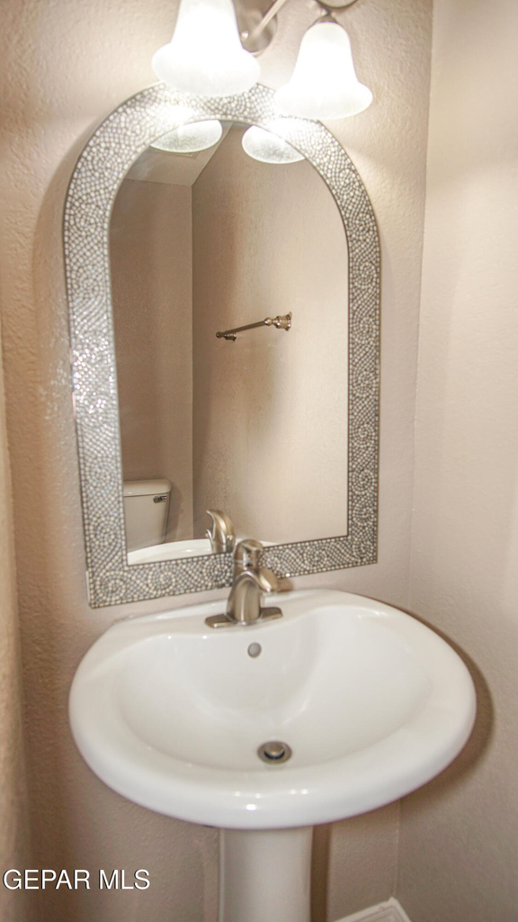 6325 Franklin Ridge Drive - Photo 11