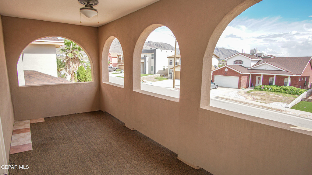 6325 Franklin Ridge Drive - Photo 24