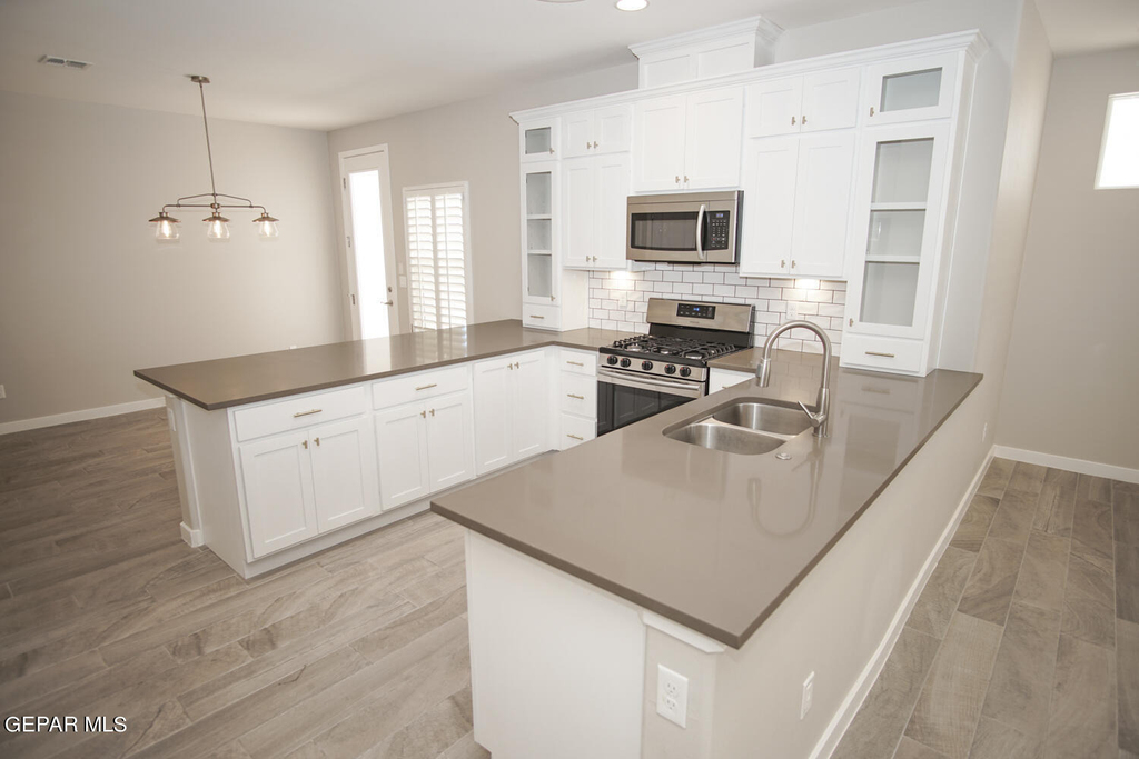 2053 William Caples Street - Photo 5