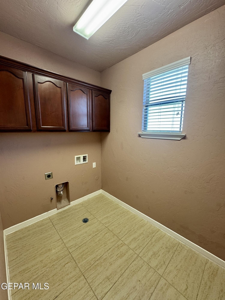 5429 Pedro Lucero Drive - Photo 31