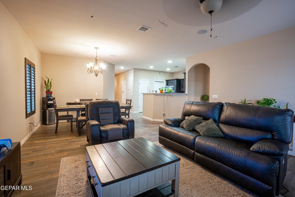 14820 Boer Trail Avenue - Photo 7