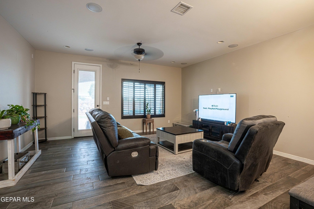 14820 Boer Trail Avenue - Photo 8