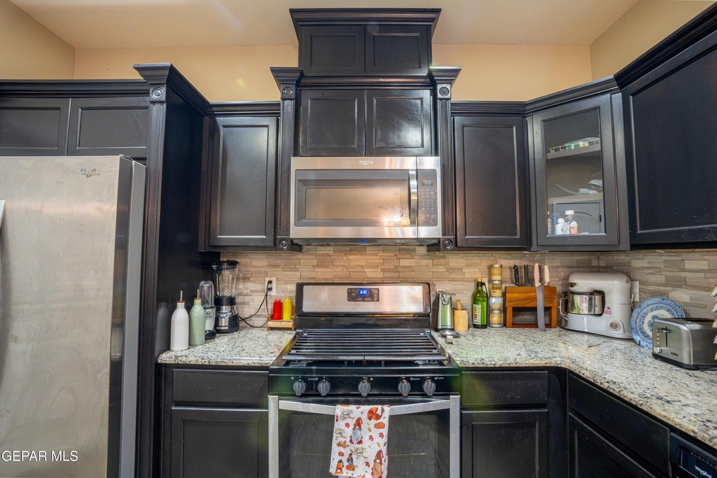 14820 Boer Trail Avenue - Photo 2