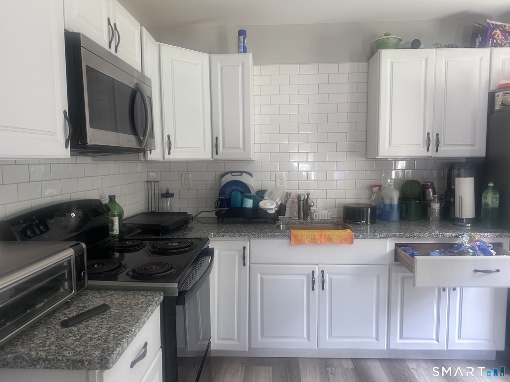 205 Forbes Street - Photo 5