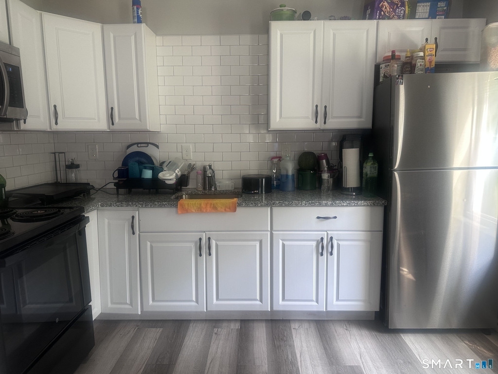 205 Forbes Street - Photo 4