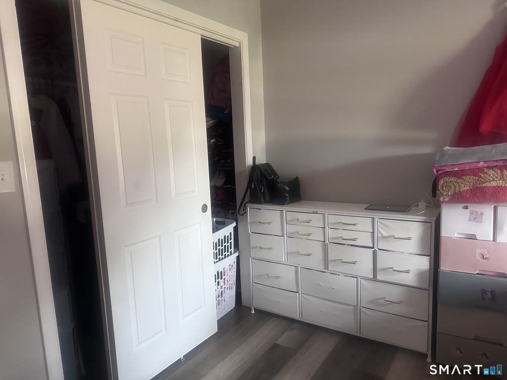 205 Forbes Street - Photo 8