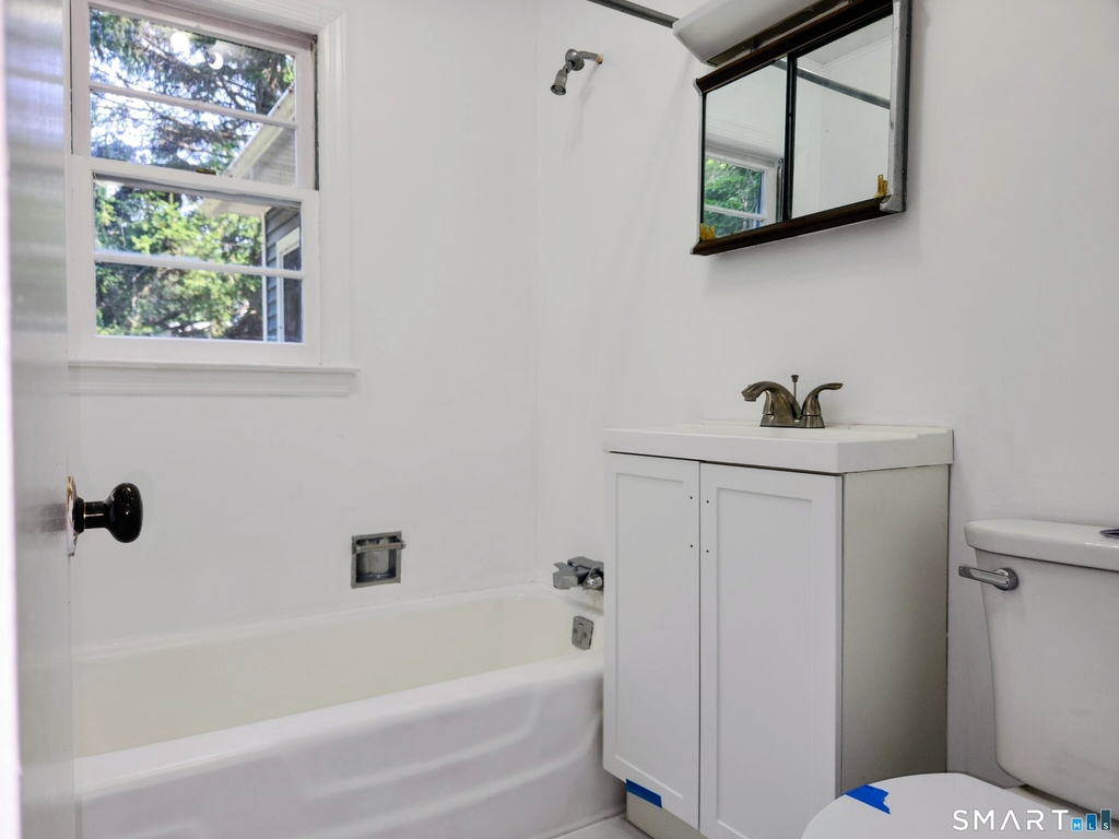 3 Fair Lane - Photo 9