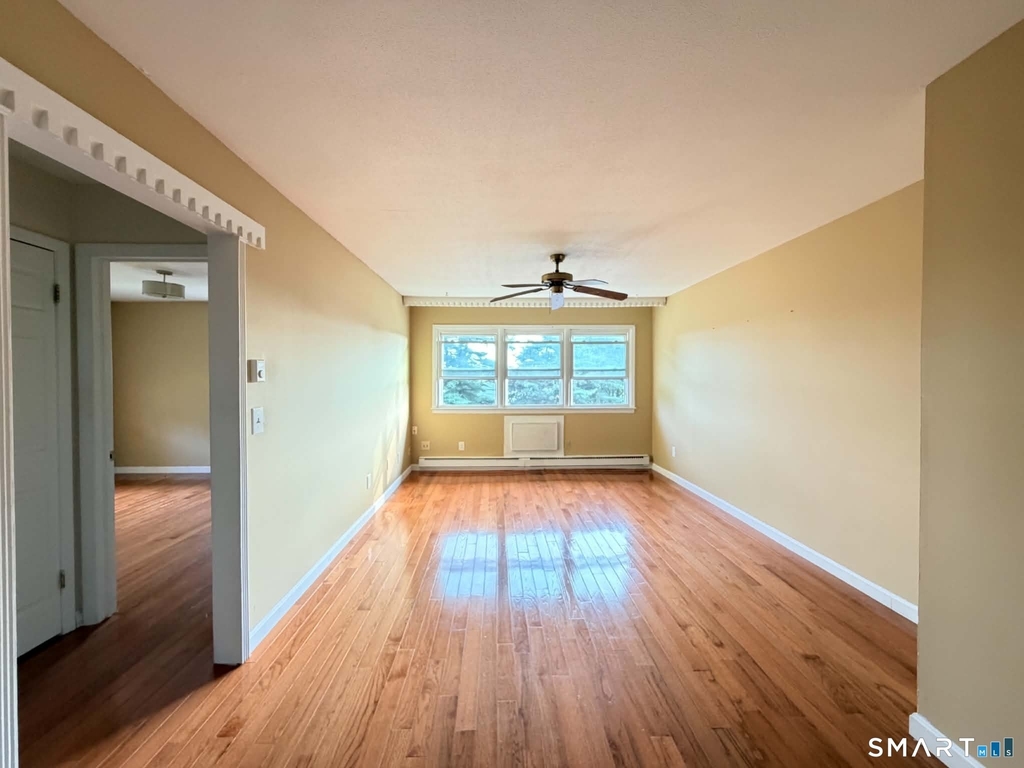 15 Donna Drive - Photo 2
