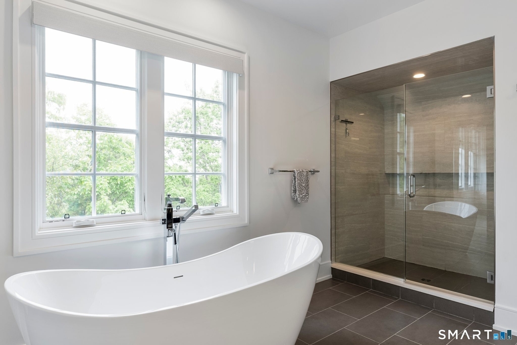 9 Damia Drive - Photo 24