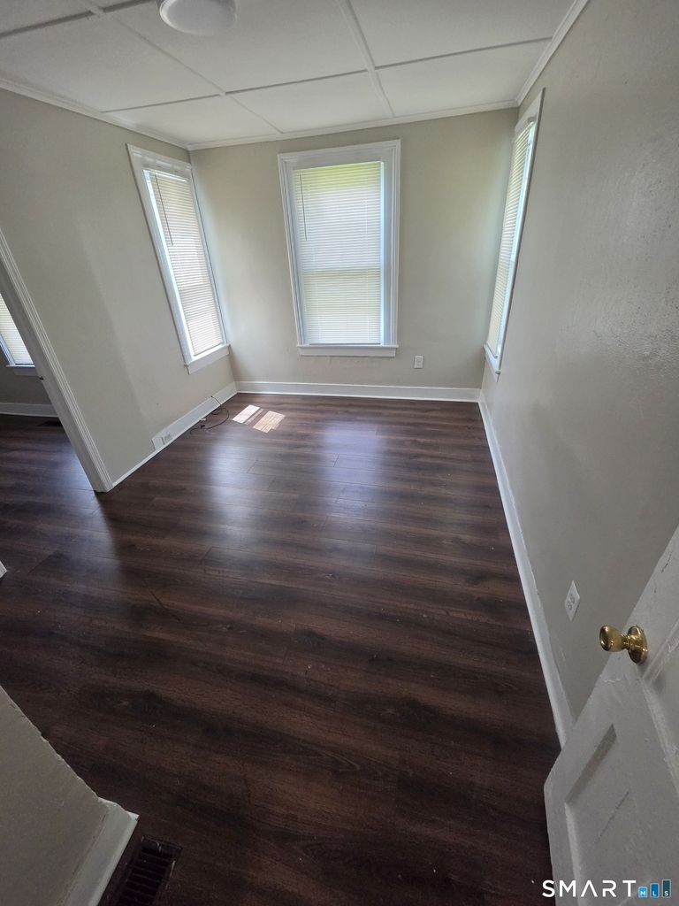 9 Harvard Street - Photo 4