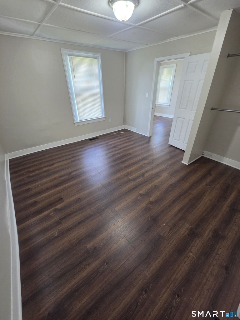 9 Harvard Street - Photo 5