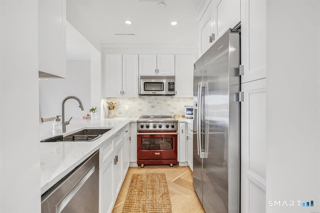 43 Harbor Drive - Photo 6