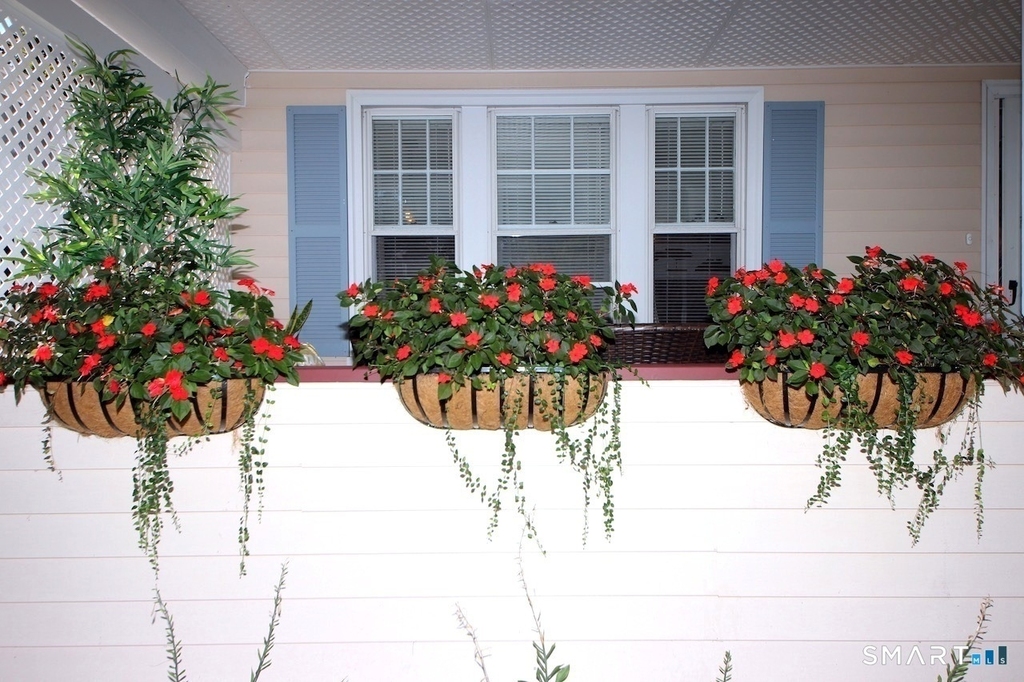 1093 Shippan Avenue - Photo 21
