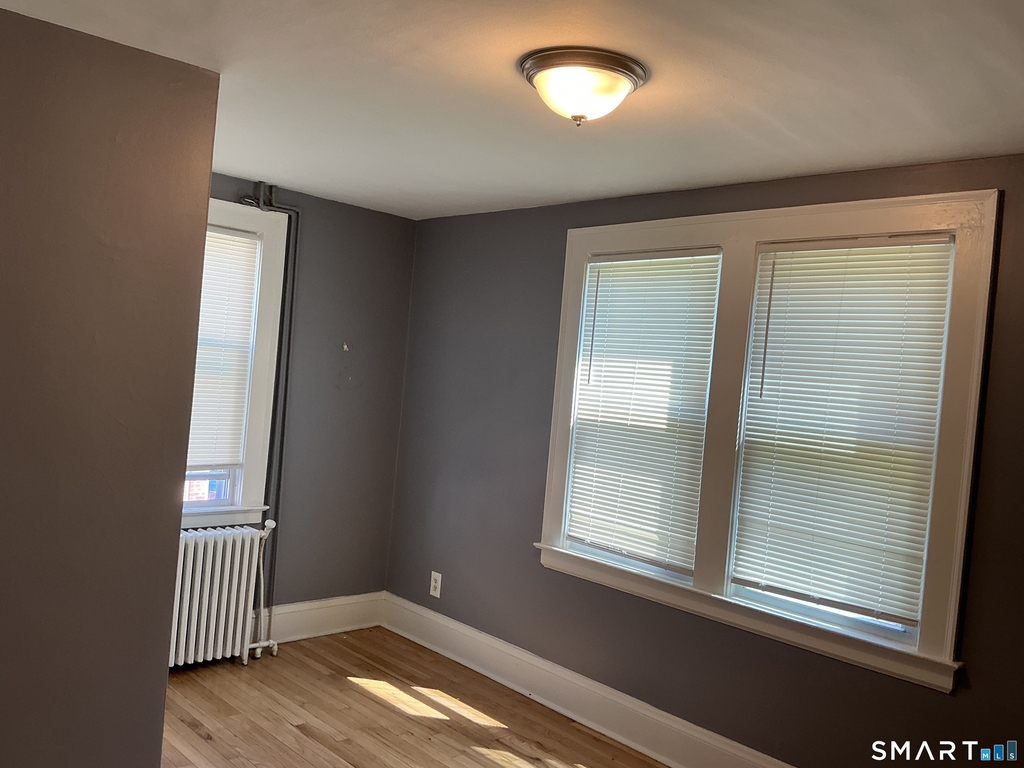 160 Main Street - Photo 6