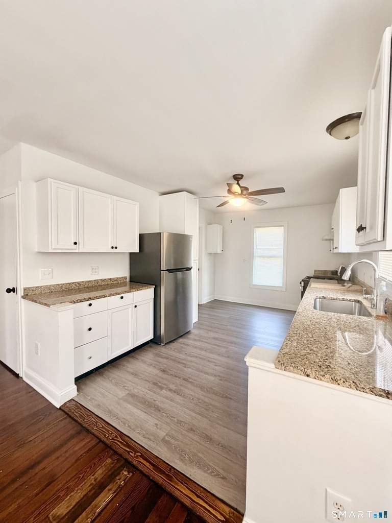 48 Vine Street - Photo 5