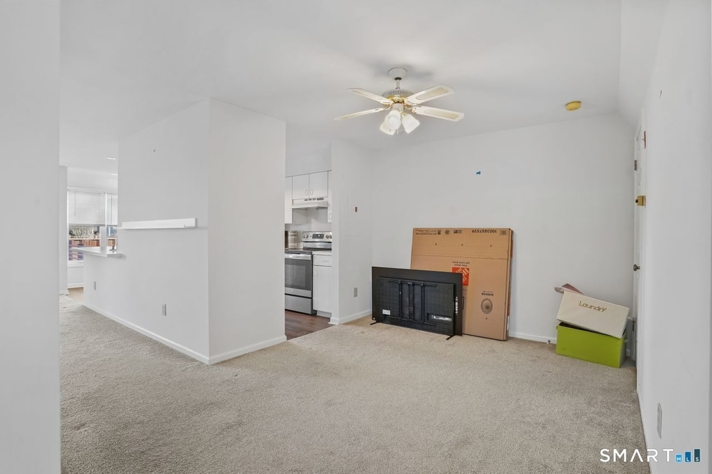 101 Breakers Lane - Photo 11