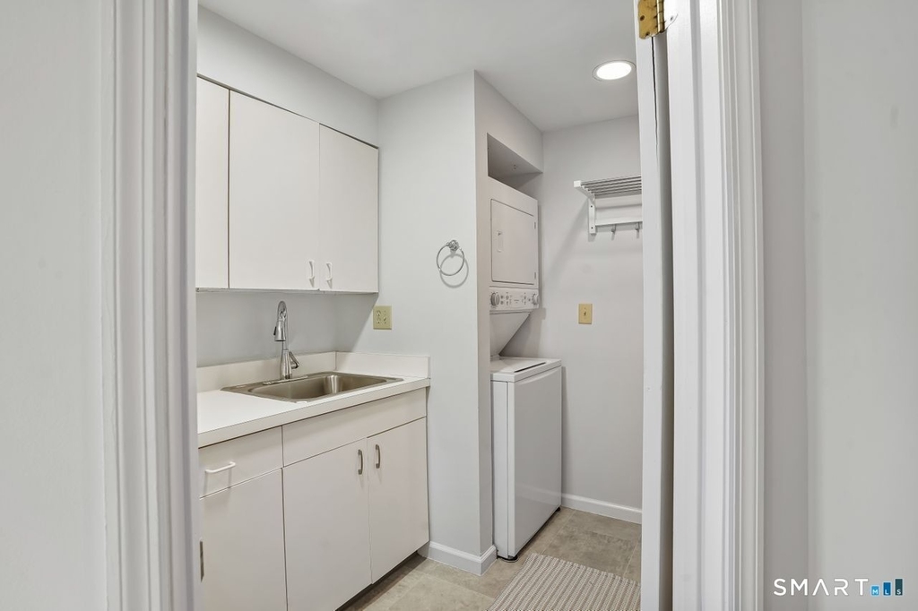 101 Breakers Lane - Photo 35