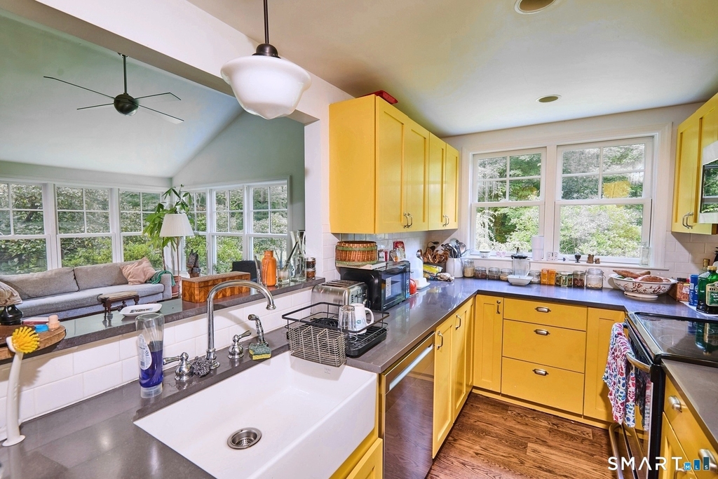 17 Old Mill Road - Photo 10