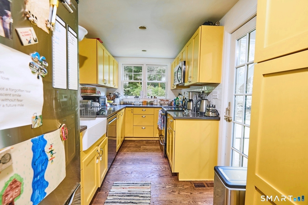 17 Old Mill Road - Photo 9