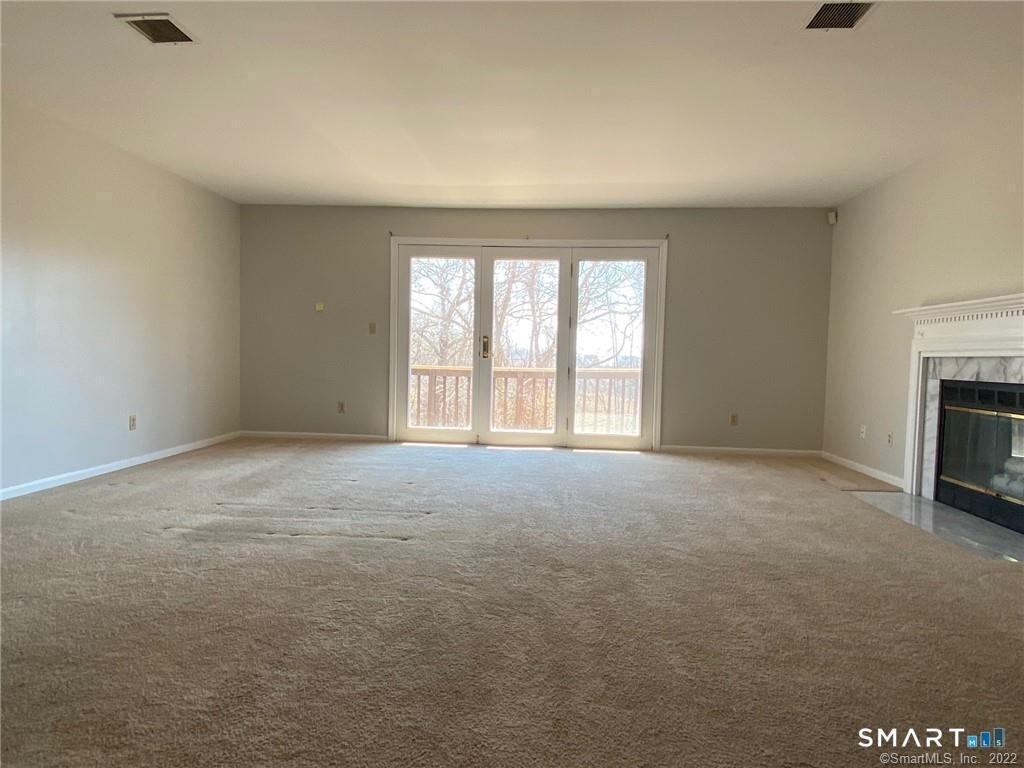 560 Silver Sands Road - Photo 3