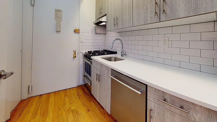 354 East 83rd Street - Photo 2