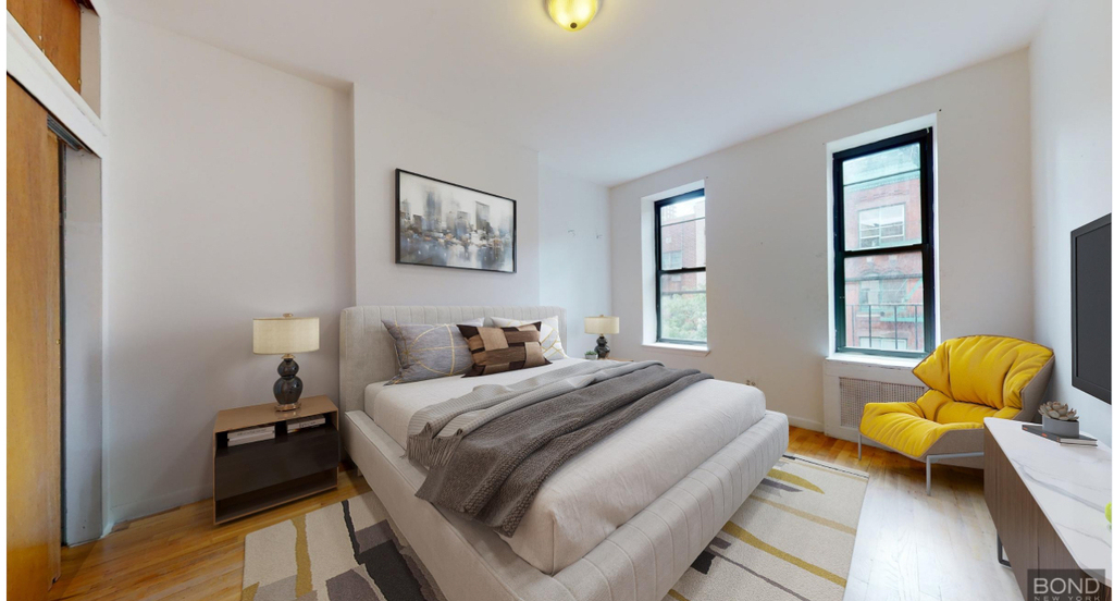 East 90th Street - Photo 1