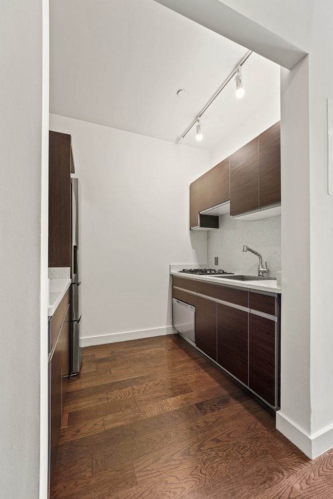 116 John Street - Photo 8