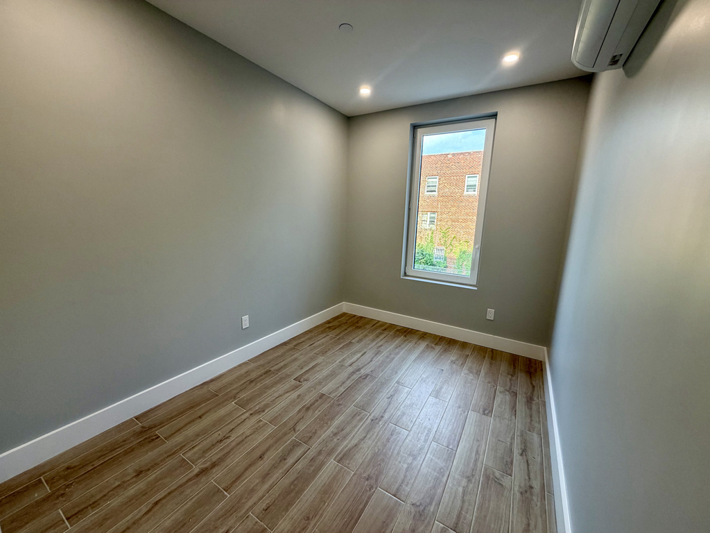 809 Midwood street - Photo 7