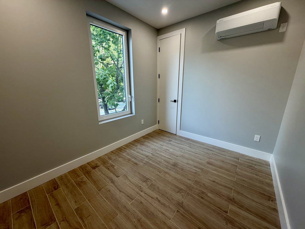 809 Midwood street - Photo 4