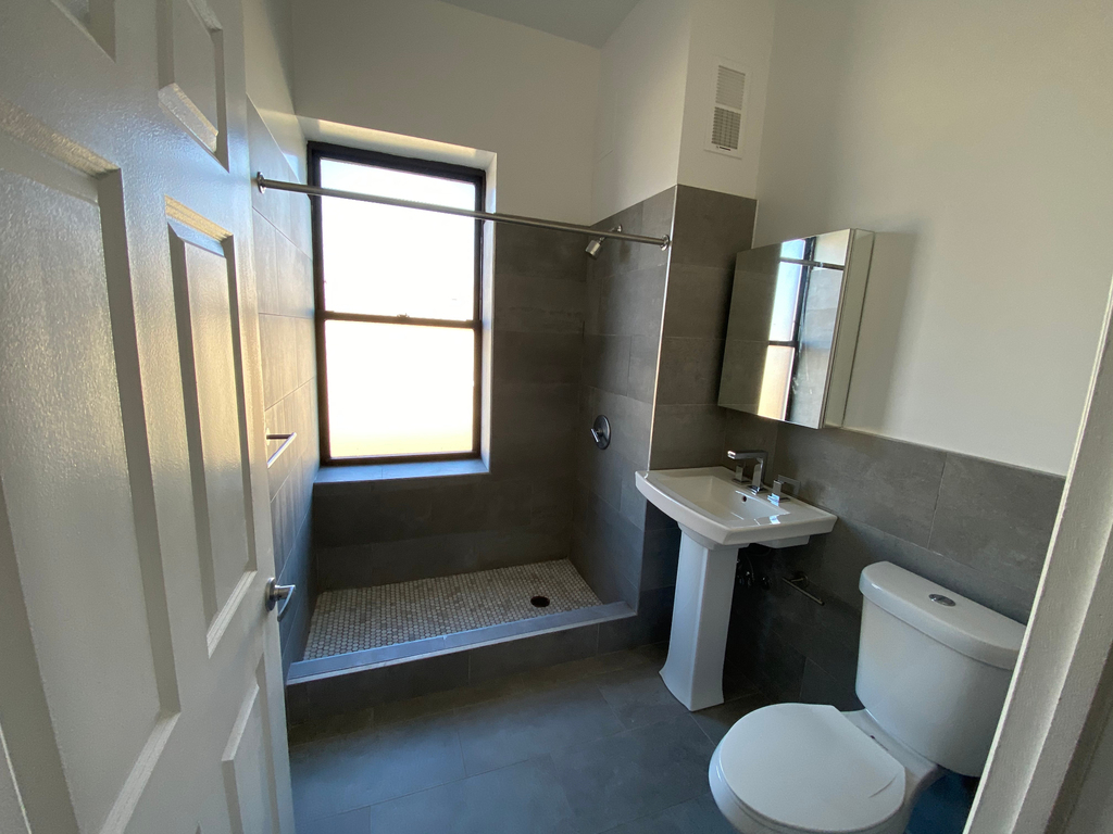 602 West 137th Street - Photo 5