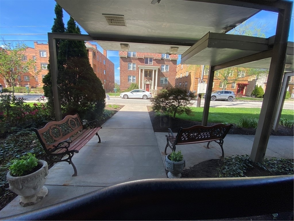 53 Academy Avenue - Photo 12