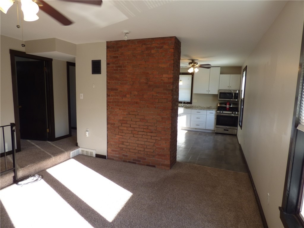 2709 Middletown Rd - Photo 6
