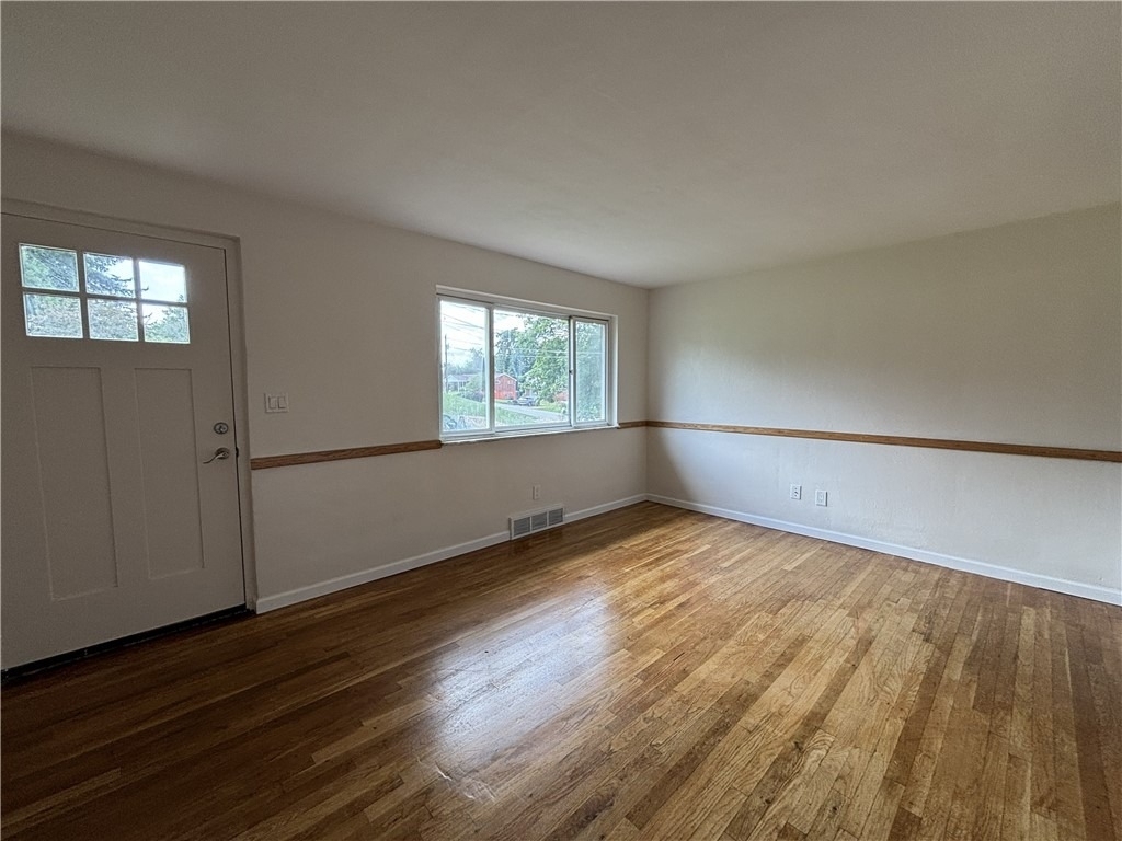 401 Cyra Dr - Photo 12
