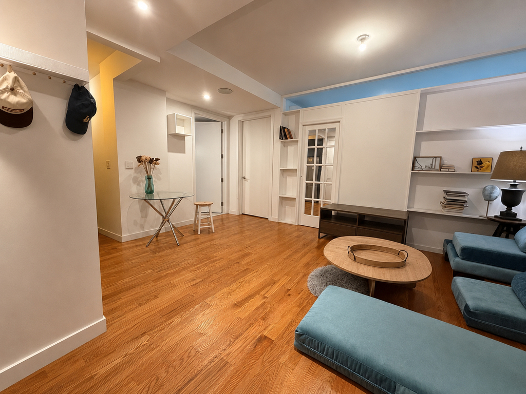 123 Melrose Street - Photo 0