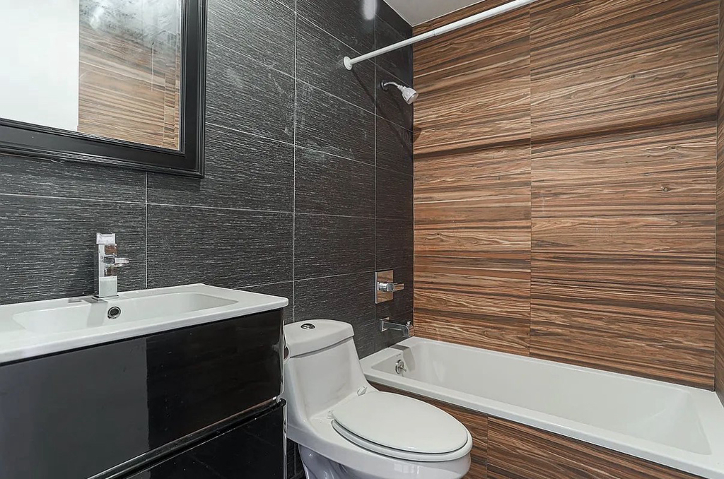 558 Kosciuszko Street - Photo 1