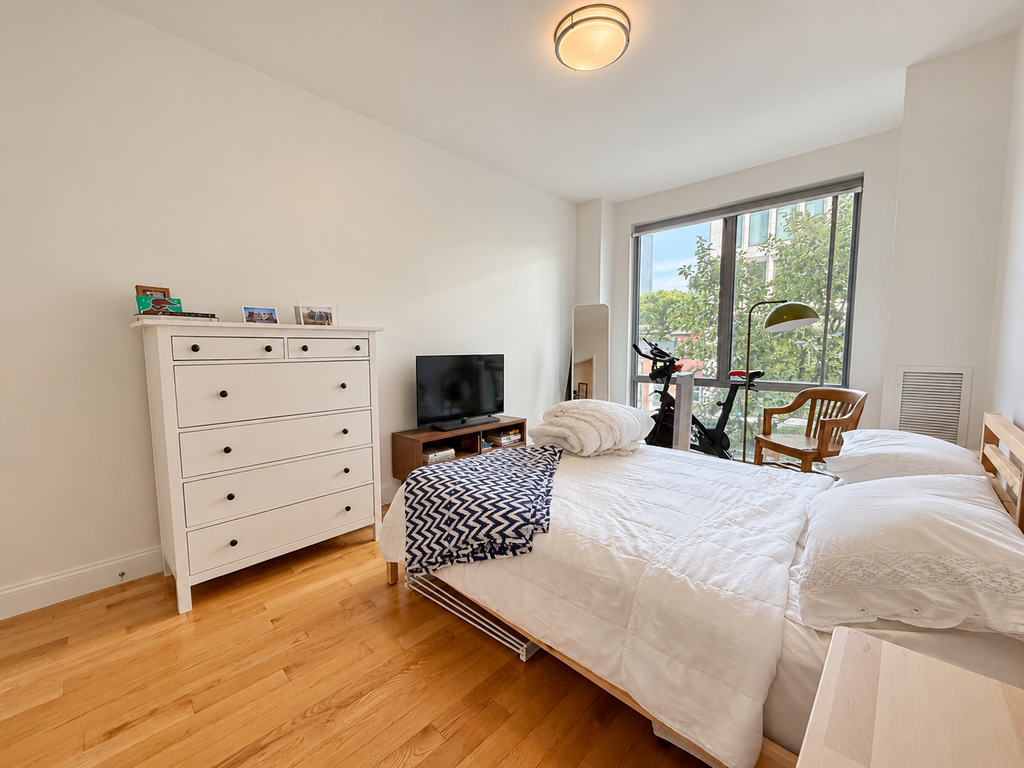 112 4th Avenue - Photo 7